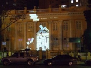 Gravity, projeção urbana durante a Siana