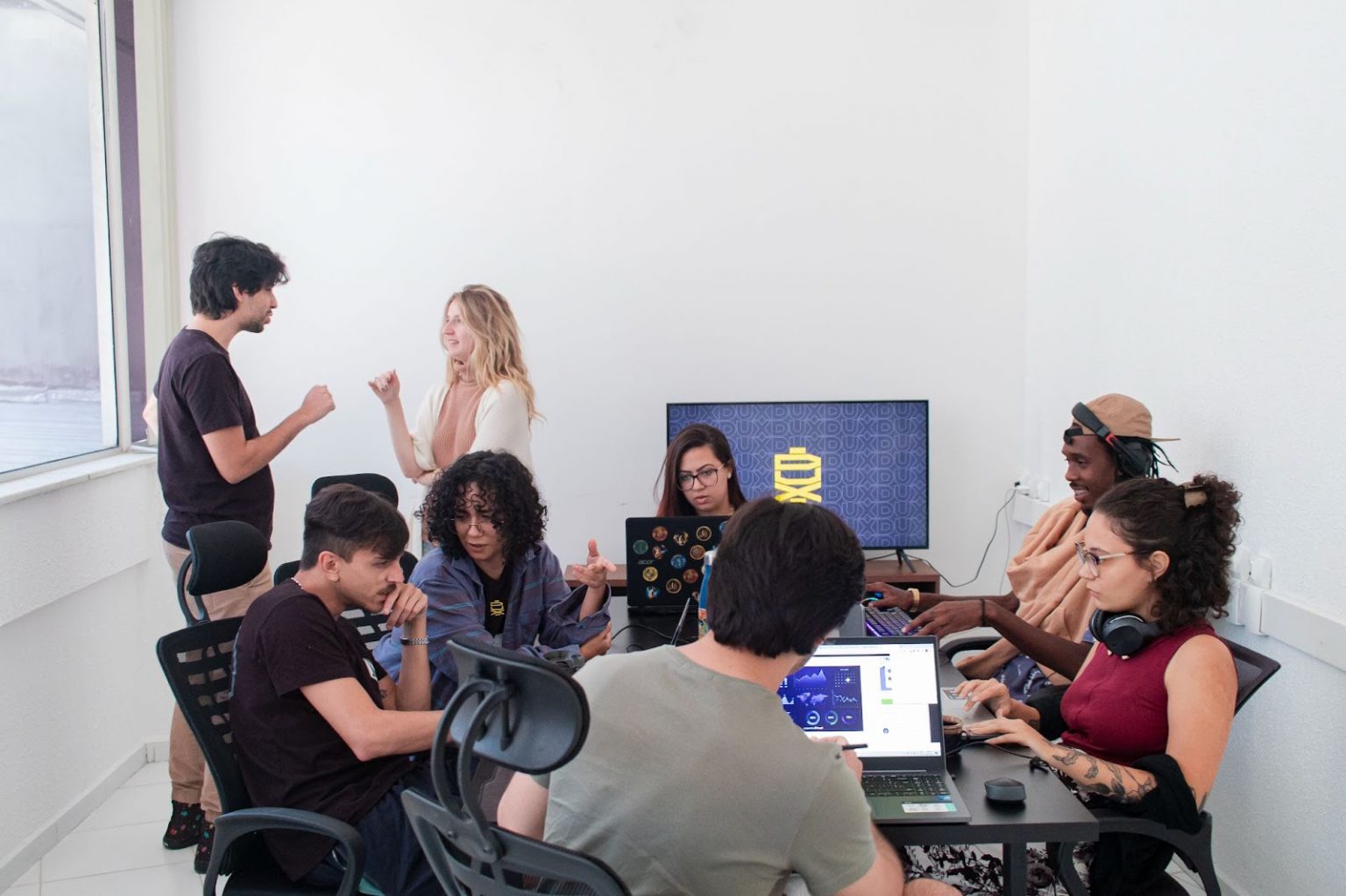 DUX, startup de criptojogos, recebe R$ 10 milhões em investimentos DUX, startup de criptojogos, recebe R$ 10 milhões em investimentos