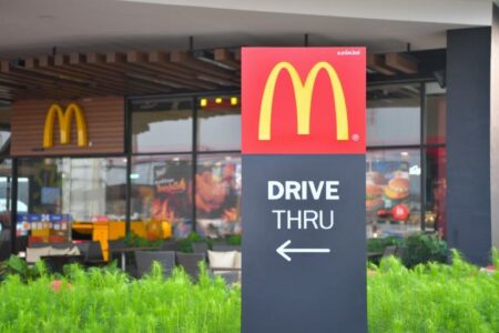 FCA e McDonald's fecham parceria para oferecer melhor experiência em drive-thru