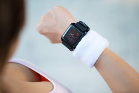 Relógio da Apple identifica doença cardíaca que nem médicos descobriram