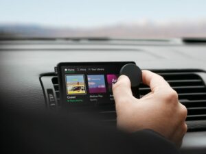 Spotify lança sistema de entretenimento automotivo