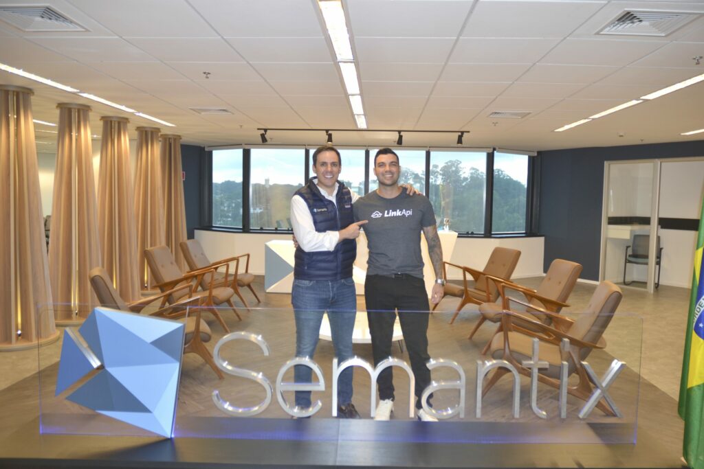 Semantix adquire plataforma de integração e gestão de APIs