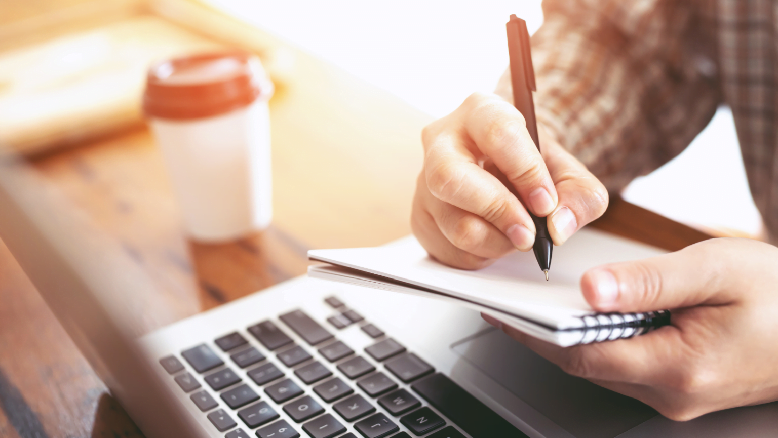 UOL EdTech anuncia aquisição da Passei Direto UOL EdTech anuncia aquisição da Passei Direto