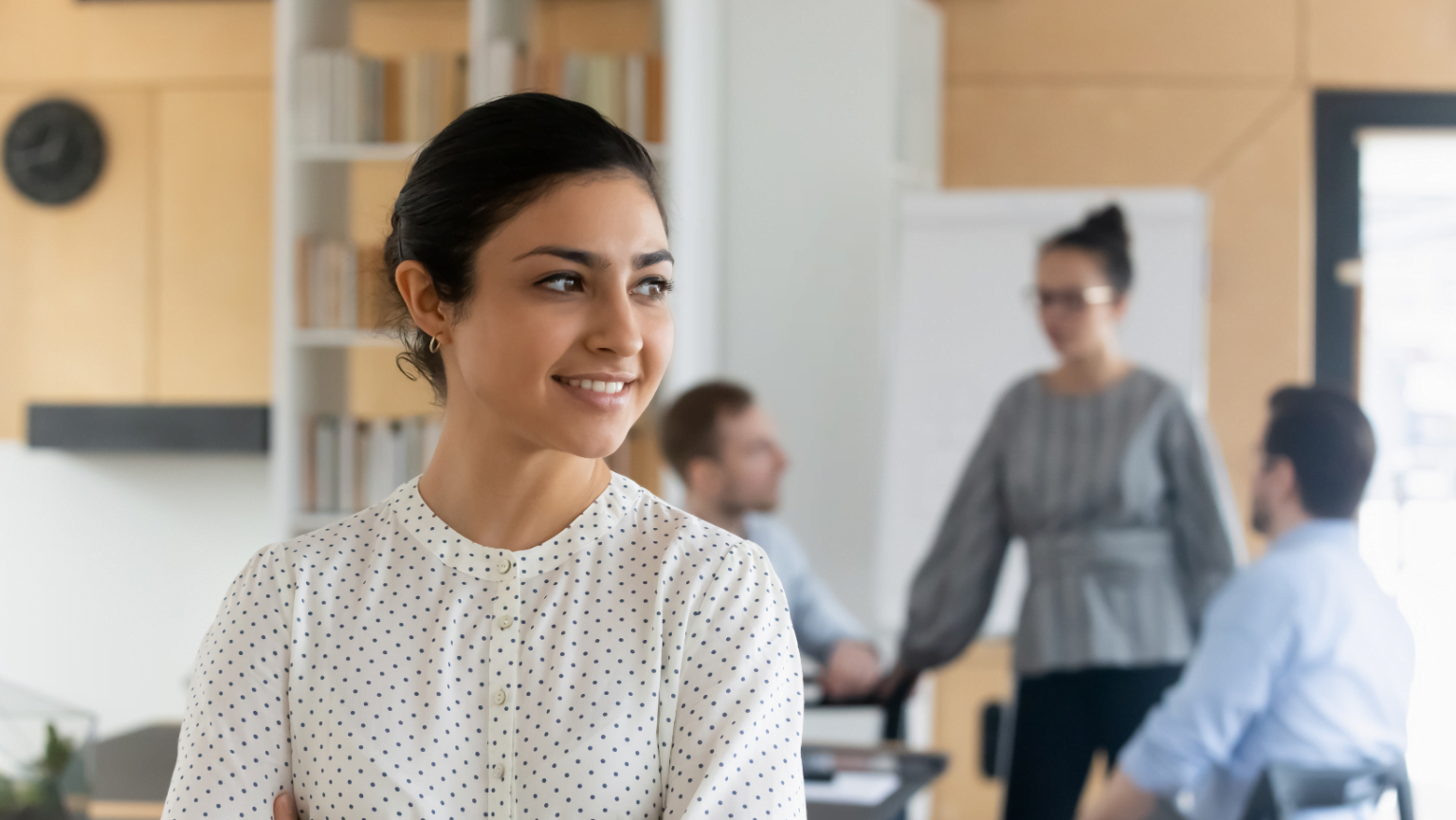 Microsoft lança iniciativa para fomentar empreendedorismo feminino e capacitar refugiados no Brasil Microsoft lança iniciativa para fomentar empreendedorismo feminino e capacitar refugiados no Brasil
