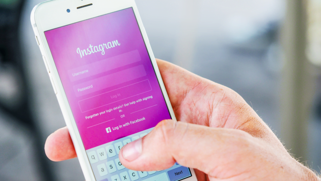 Fim do “Arrasta pra cima”?: Instagram fará mudanças na função