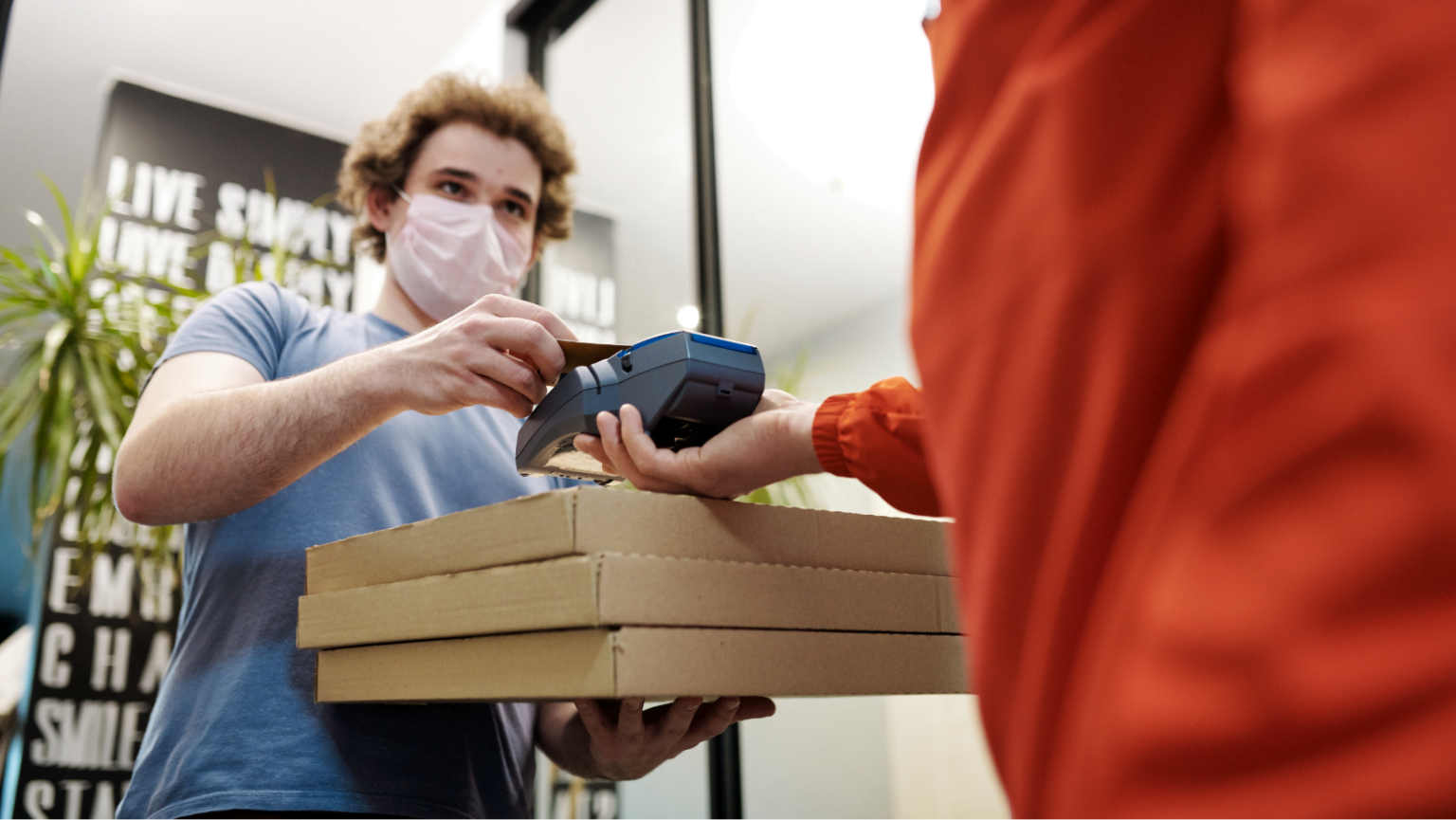 Semana do consumidor 2021 tem crescimento de 128% em vendas de delivery