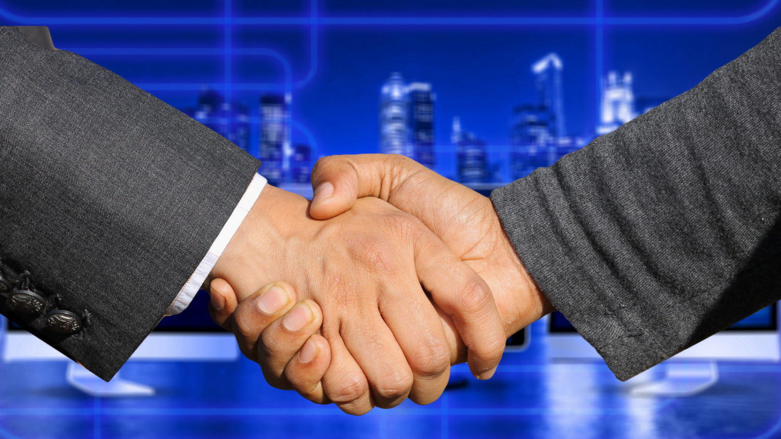 Em alta, fusões entre empresas exigem integração de sistemas bem planejada Em alta, fusões entre empresas exigem integração de sistemas bem planejada