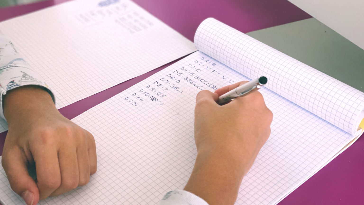 Arco Educação anuncia aquisição dos sistemas de ensino COC e Dom Bosco