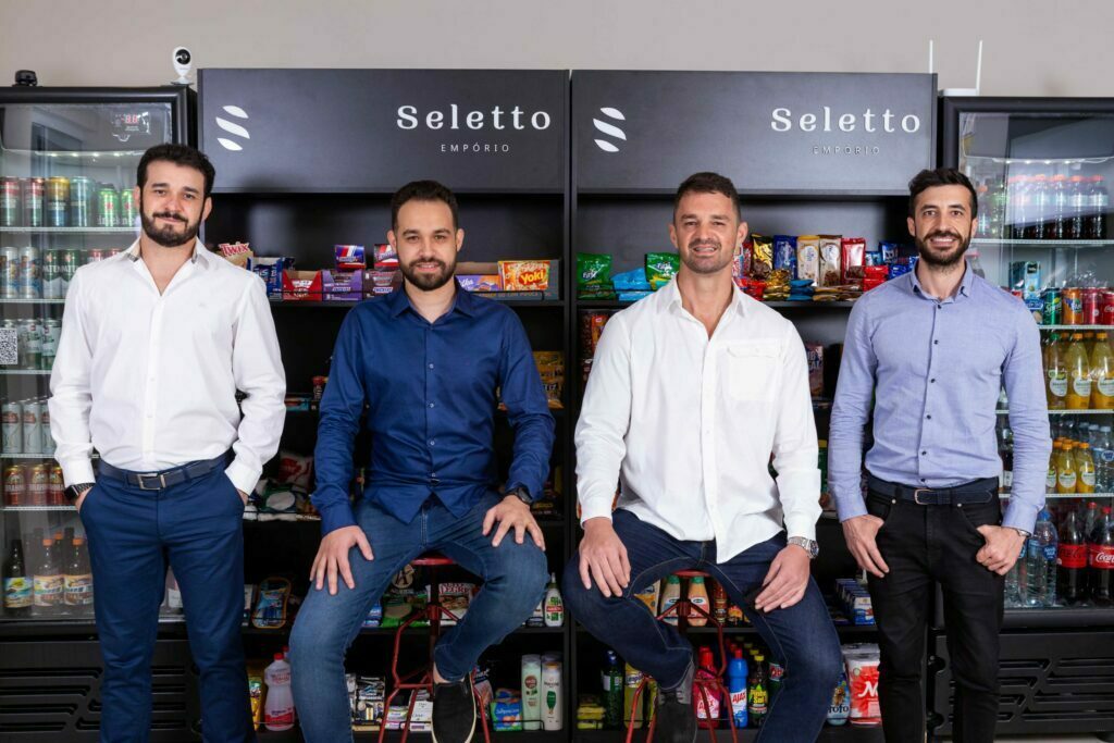 Startup de Florianópolis que oferece lojas de conveniência com autoatendimento recebe aporte