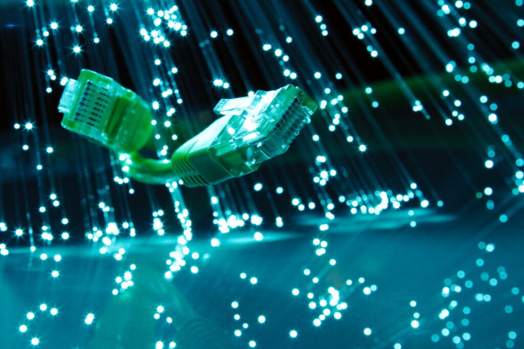 Estados Unidos lançam plano de US$16 bilhões para levar banda larga ao interior