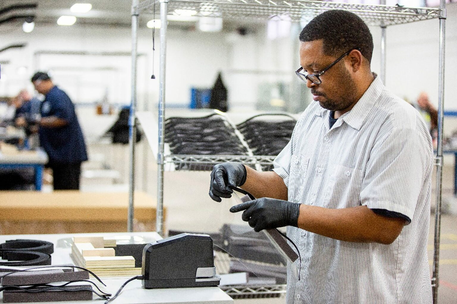 Ford disponibiliza fábricas para a produção de máscaras em combate ao coronavírus