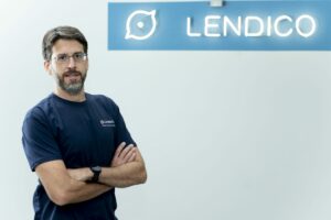 Fintech adquire empresa de serviços financeiros especializada em cobranças