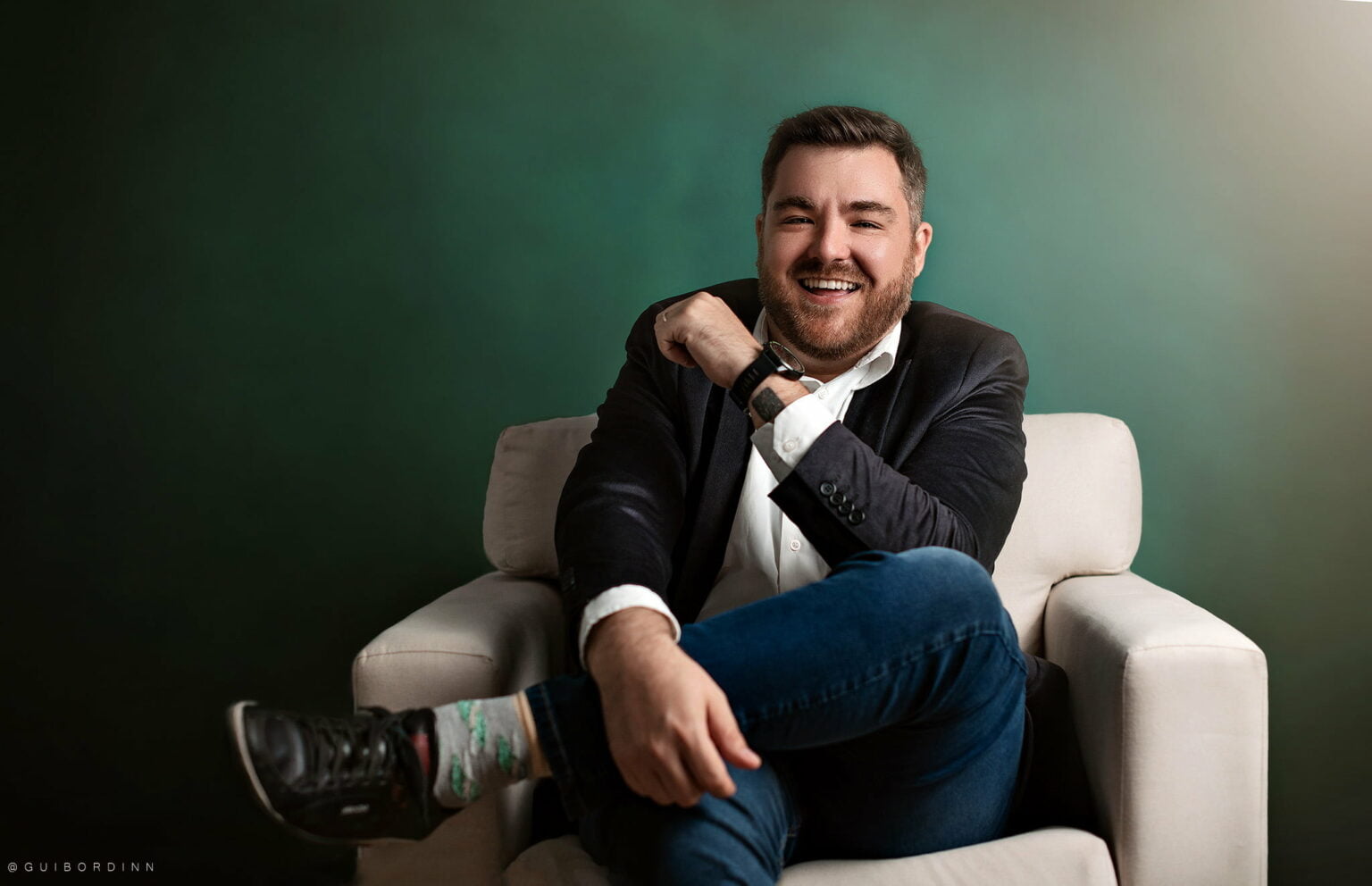 Startup de produção de papéis de parede personalizados recebe aporte de R$ XX Startup de produção de papéis de parede personalizados recebe aporte de R$ XX