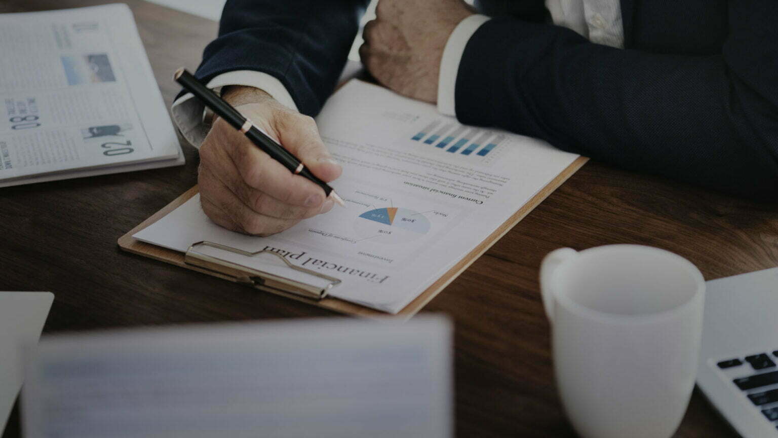 Totvs pode pagar multa de R$100 milhões à Linx Totvs pode pagar multa de R$100 milhões à Linx