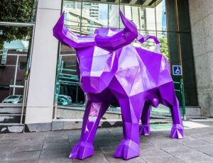 Toro, plataforma do Santander, adquire duas fintechs