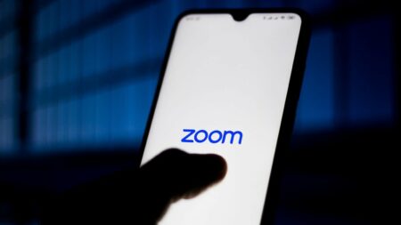 Zoom Phone, serviço de telefonia em nuvem, chega ao Brasil