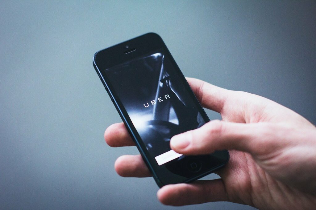 Uber lança gravação de áudio em sua plataforma como ferramenta de segurança
