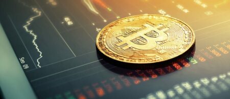 A partir de agora, usuários do Ifood e Evino podem pagar pedidos com bitcoins