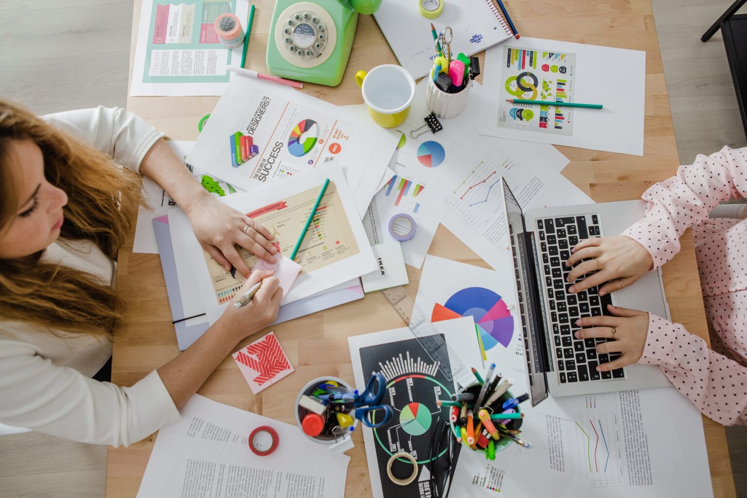 Venture builder e corporate venture: conheça as diferenças entre eles