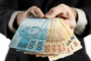 DM adquire instituição financeira para dobrar capacidade de negócios