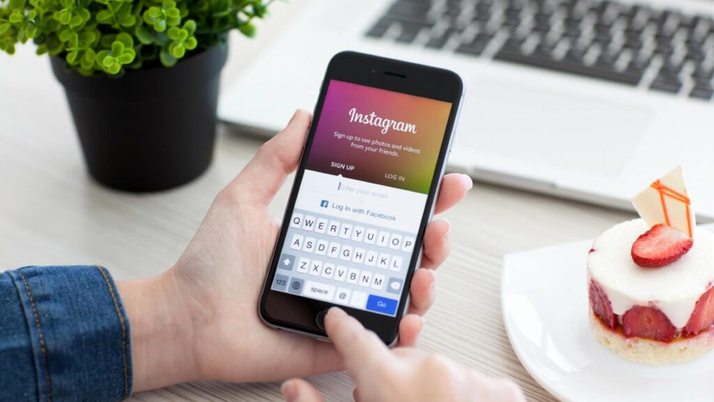 Novo recurso do Instagram permitirá arrecadar doações durante as lives