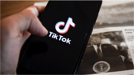Oracle entra em disputa por aquisição de operações do TikTok nos EUA, diz jornal