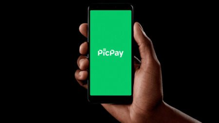 Novidade do PicPay permitirá aos clientes sacar dinheiro em caixa de lojas