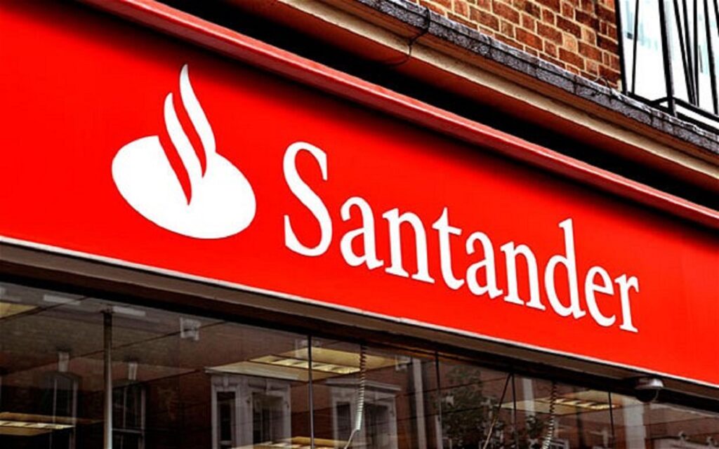 Santander conclui aquisição de plataforma internacional de pagamentos