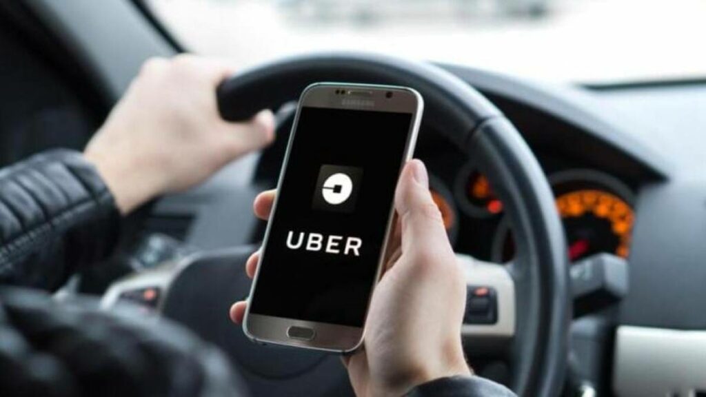 Tribunal da França reconhece motorista da Uber como funcionário da empresa