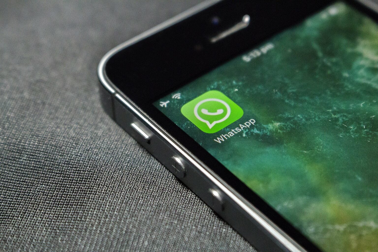 WhatsApp permitirá login simultâneo em até 4 dispositivos WhatsApp permitirá login simultâneo em até 4 dispositivos