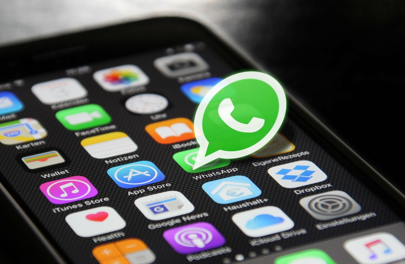WhatsApp anuncia novas funções para o aplicativo WhatsApp anuncia novas funções para o aplicativo