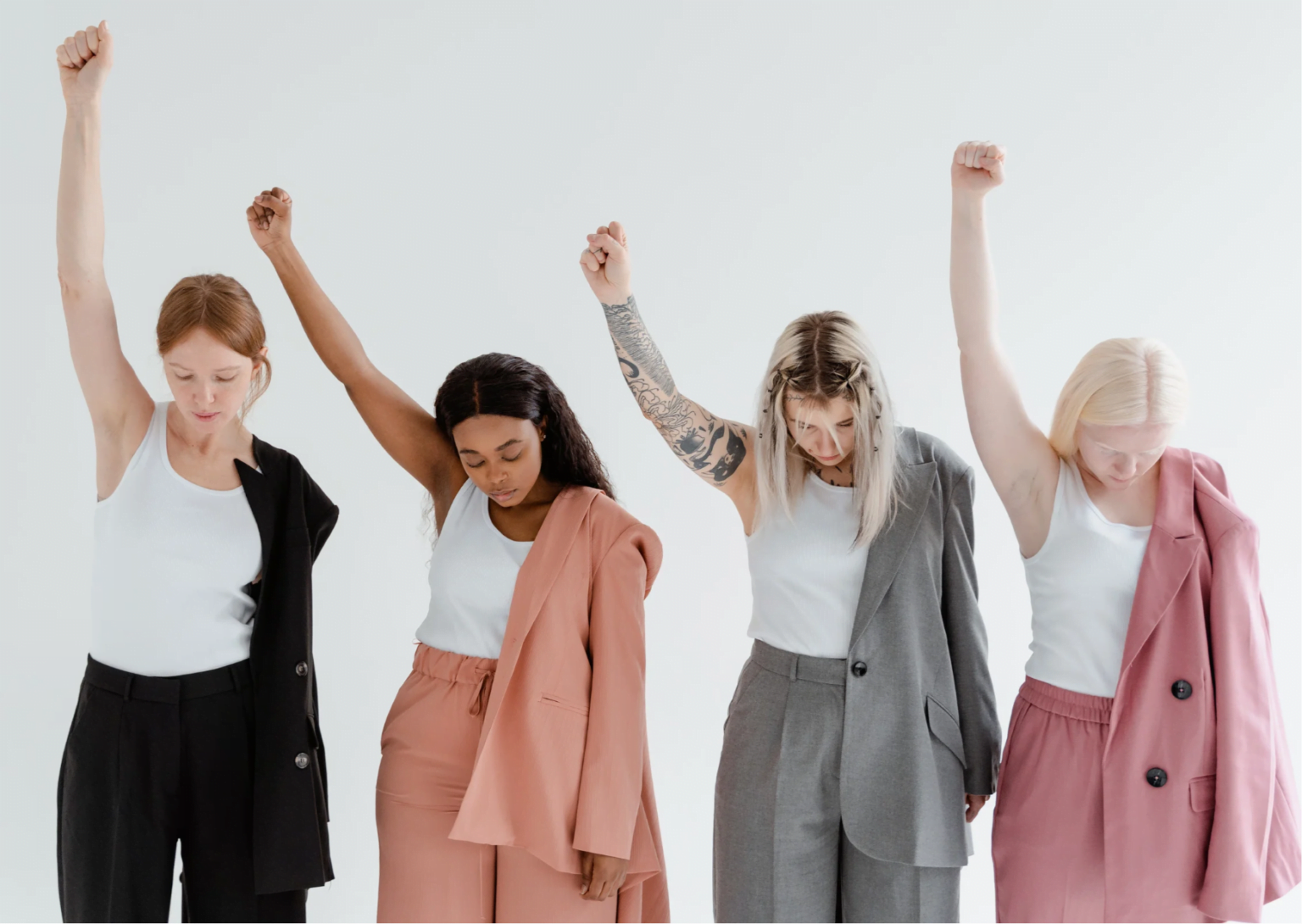 Não é razoável que não estejamos seguras em nenhum lugar Não é razoável que não estejamos seguras em nenhum lugar