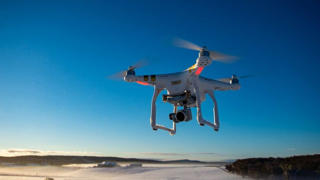 Embraer anuncia investimento na companhia de drones XMobots