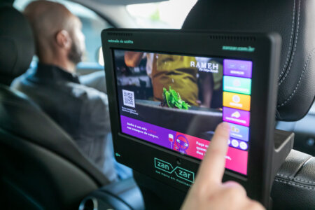 Zanzar leva anúncios e entretenimento em viagens de carros de aplicativos por meio da gamificação
