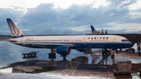 United Airlines cria novo fundo e já tem mais de US$ 100 milhões disponíveis