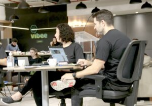 Vibee aceleração de startups