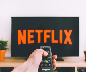 Netflix: compartilhamento de senhas da plataforma de streaming será cobrado Netflix