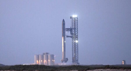 Nesta quinta-feira (20), acontece o lançamento do maior foguete do mundo; veja como assistir