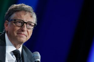 Bill Gates vê IA como verdadeiro assistente virtual, substituindo pesquisas e tarefas Bill Gates vê IA como verdadeiro assistente virtual, substituindo pesquisas e tarefas