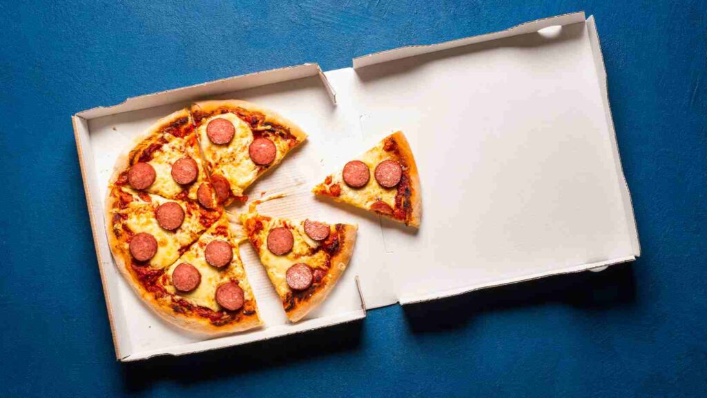 Domino's passa a entregar pizza sem endereço exato; entenda