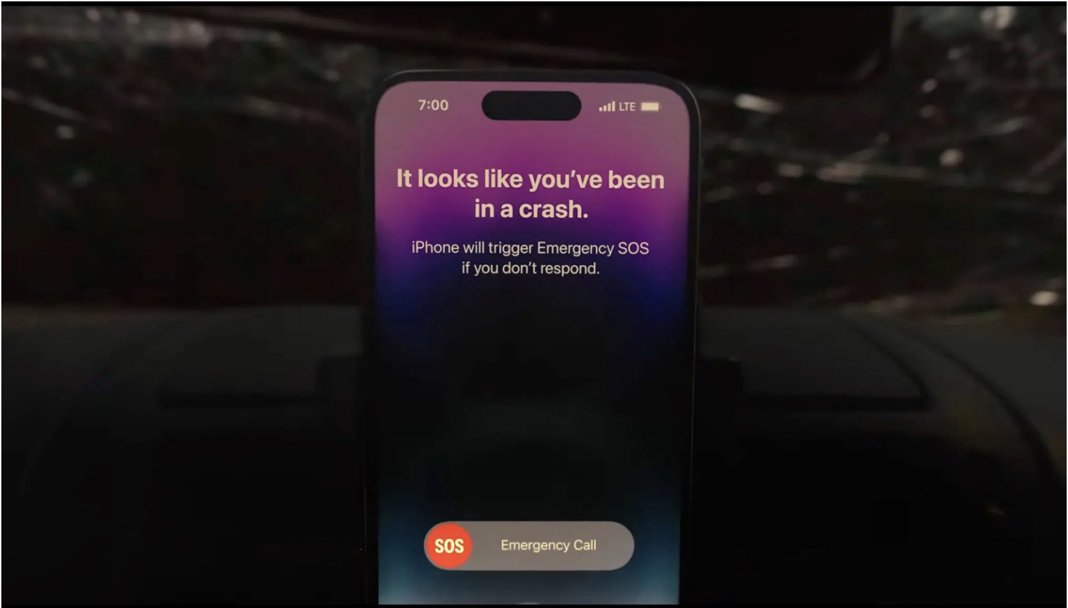 Detecção de Acidentes do iPhone 14 salva homem no Estados Unidos