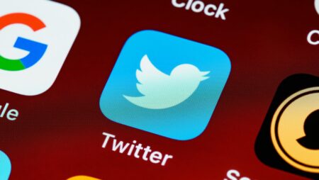 Twitter anuncia que apenas usuários verificados poderão acessar ao TweetDeck