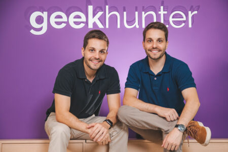 Tomás e Celso Ferrari, fundadores da GeekHunter