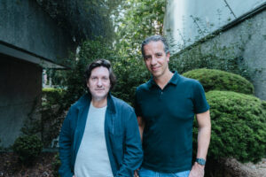 Axenya finaliza aquisição de startup para aprimorar análise de dados no mercado de saúde