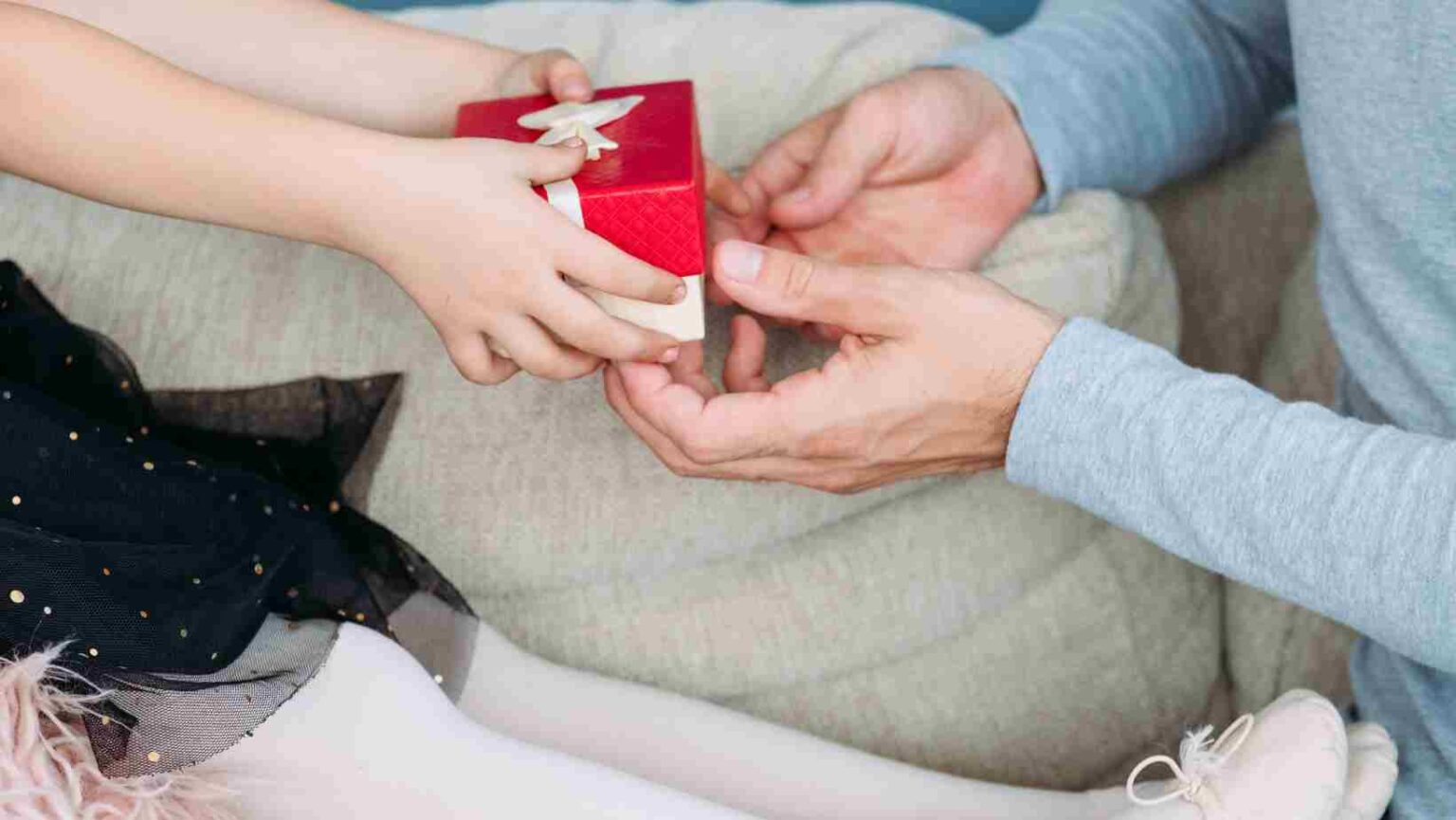 Dia dos Pais: como se proteger de golpes durante as compras online