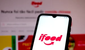 De lista de compras a sugestões de pratos: saiba como fazer pedido no iFood com IA