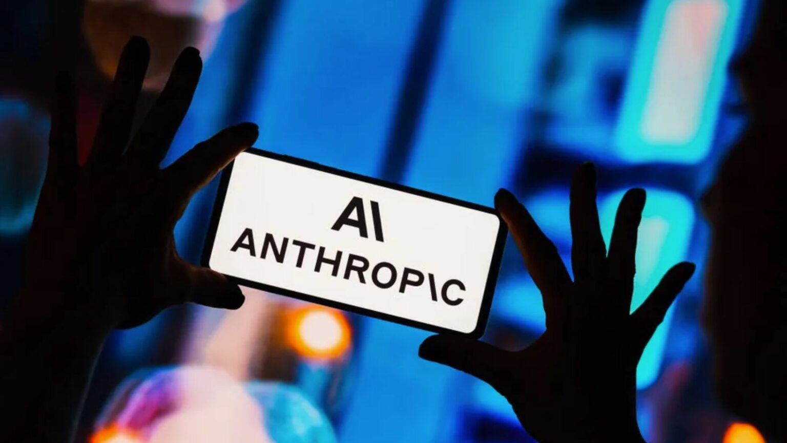 Google investirá até US$ 2 bilhões na Anthropic, rival da OpenAI Google