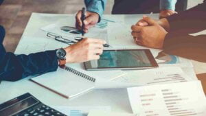 Bud auxilia campanhas estratégias de OKR com software de gestão, conheça