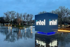 Intel anuncia demissão de 15.000 funcionários em meio a plano de redução de custos intel