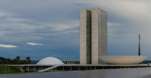 Brasil engaveta projeto de taxação de big techs Brasil engaveta projeto de taxação de big techs